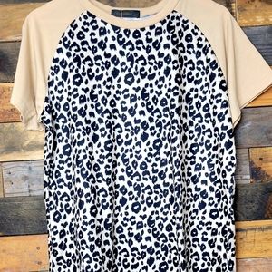 Chunna leopard print short sleeve tee